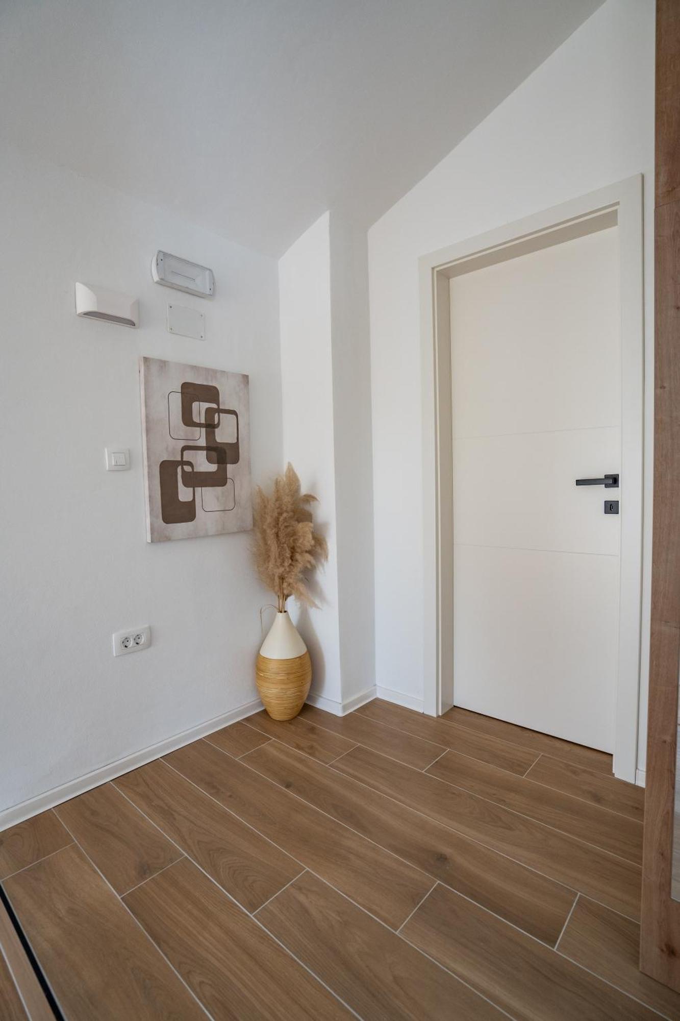 Villa Kamia With Private Heated Pool And Electric Vehicle Adapter Zubovići 外观 照片