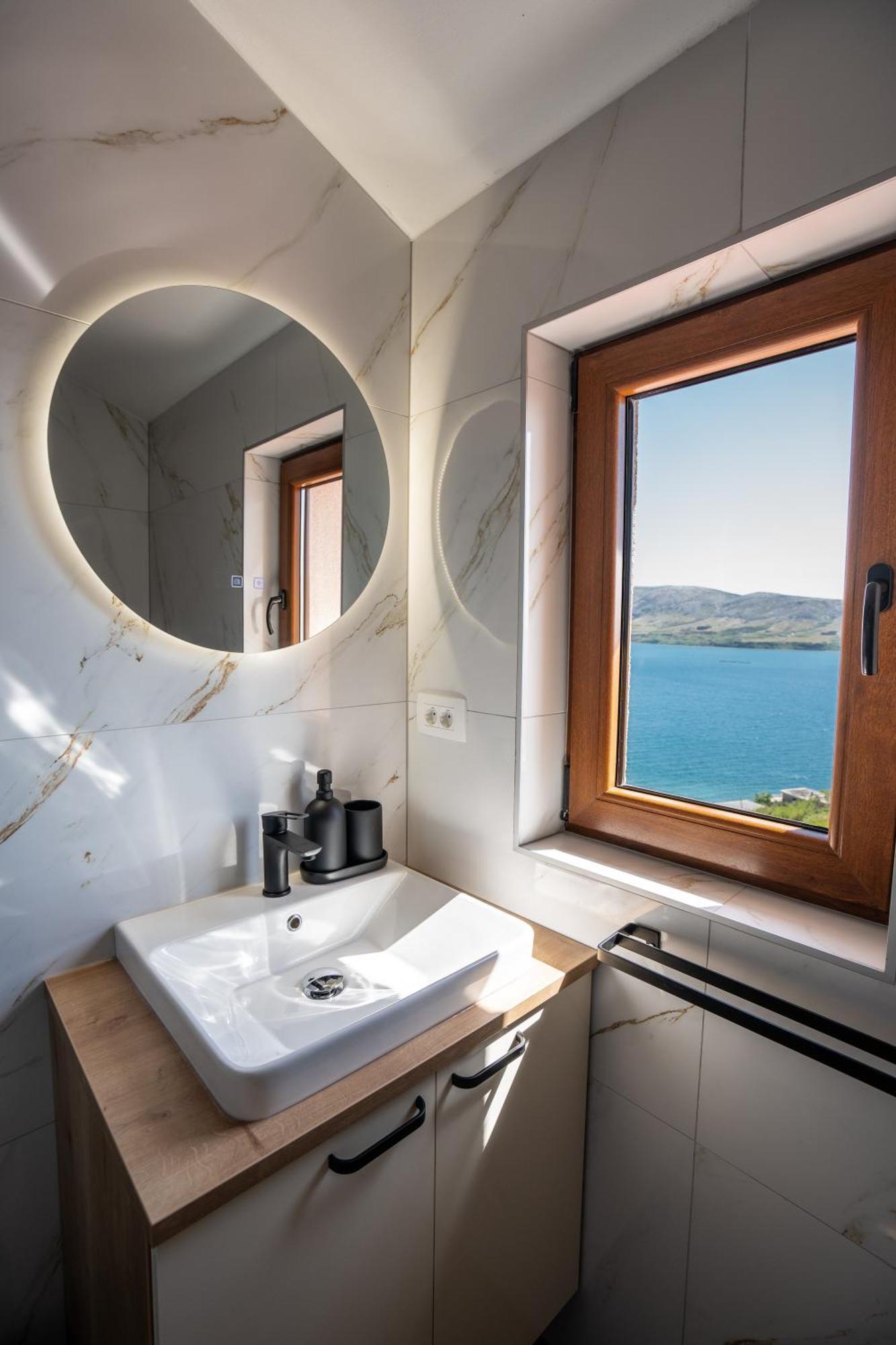 Villa Kamia With Private Heated Pool And Electric Vehicle Adapter Zubovići 外观 照片