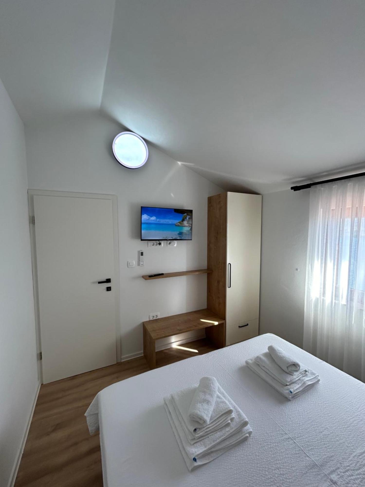 Villa Kamia With Private Heated Pool And Electric Vehicle Adapter Zubovići 外观 照片