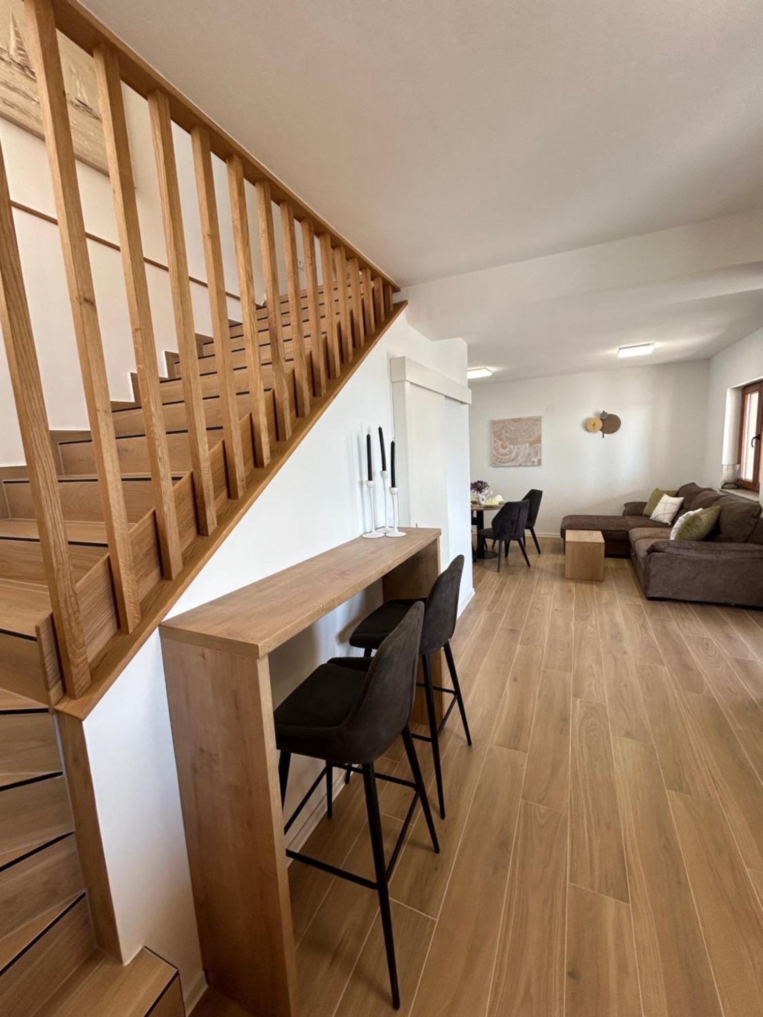Villa Kamia With Private Heated Pool And Electric Vehicle Adapter Zubovići 外观 照片